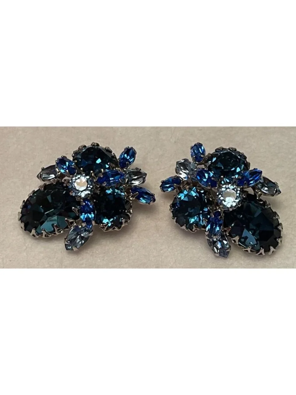 Vtg Ben Reig Blue Glass Clip-On Earrings Schreiner Era Designer Jewelry